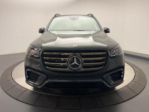 2026 Mercedes-Benz GLS 450 4MATIC