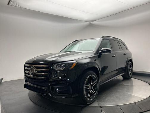 2026 Mercedes-Benz GLS 450 4MATIC