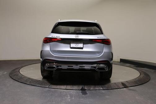 2026 Mercedes-Benz GLC 300 4MATIC