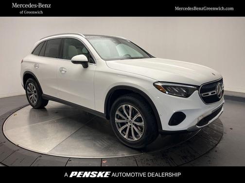 2026 Mercedes-Benz GLC 300 4MATIC