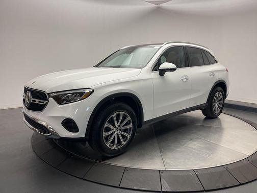 2026 Mercedes-Benz GLC 300 4MATIC
