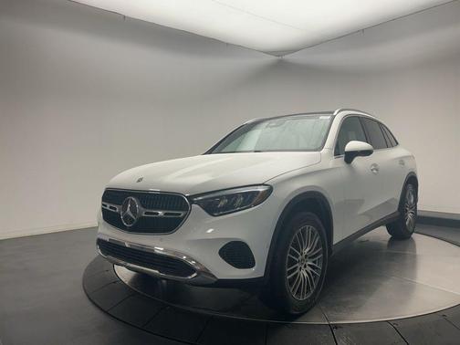 2026 Mercedes-Benz GLC 300 4MATIC
