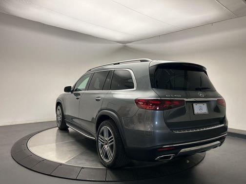 2026 Mercedes-Benz GLS 450 4MATIC