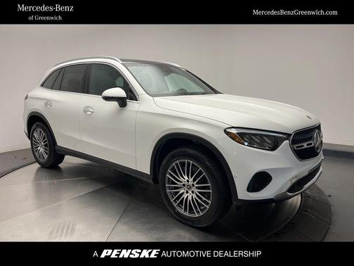 2026 Mercedes-Benz GLC 300 4MATIC