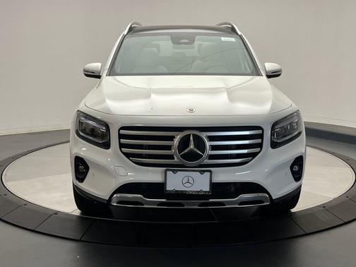 2025 Mercedes-Benz GLB 250 4MATIC