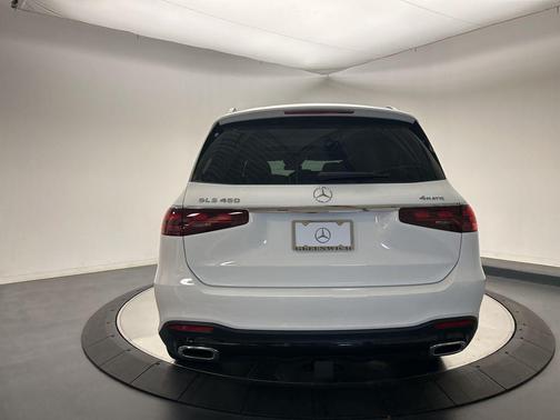 2026 Mercedes-Benz GLS 450 4MATIC