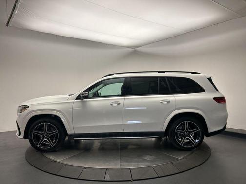 2026 Mercedes-Benz GLS 450 4MATIC