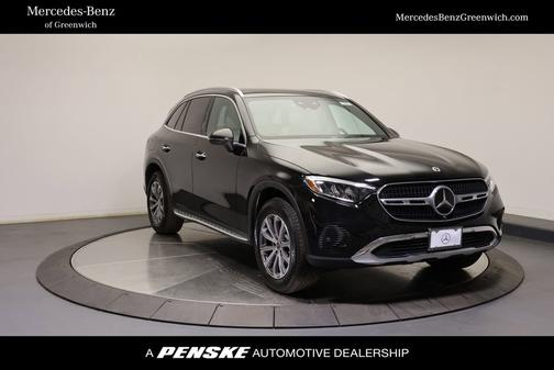 Black 2023 Mercedes-Benz GLC 300 4MATIC