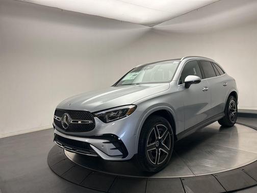 2026 Mercedes-Benz GLC 300 4MATIC