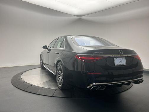 2026 Mercedes-Benz AMG S 63 E 4MATIC