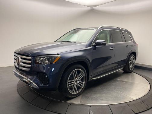 2026 Mercedes-Benz GLS 450 4MATIC