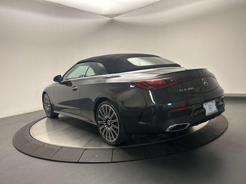 2026 Mercedes-Benz CLE 300 4MATIC Cabriolet
