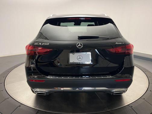 2026 Mercedes-Benz GLA 250 4MATIC