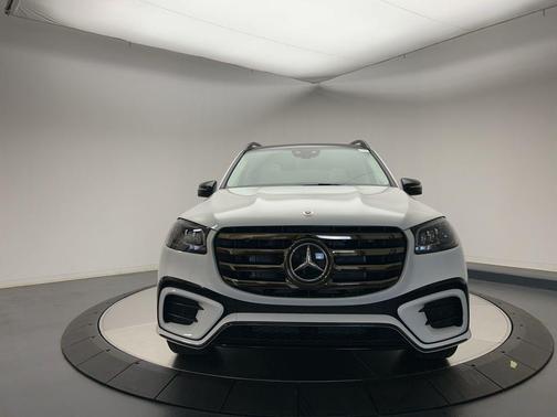 2026 Mercedes-Benz GLS 450 4MATIC