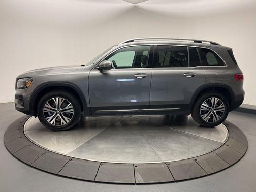 2026 Mercedes-Benz GLB 250 4MATIC