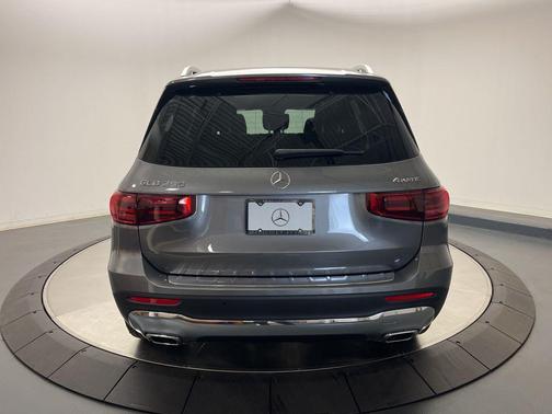 2026 Mercedes-Benz GLB 250 4MATIC