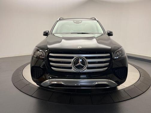 2026 Mercedes-Benz GLS 450 4MATIC