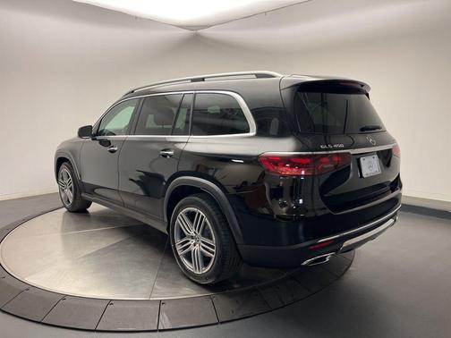 2026 Mercedes-Benz GLS 450 4MATIC
