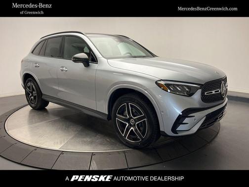 2026 Mercedes-Benz GLC 300 4MATIC