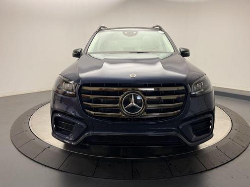 2026 Mercedes-Benz GLS 450 4MATIC