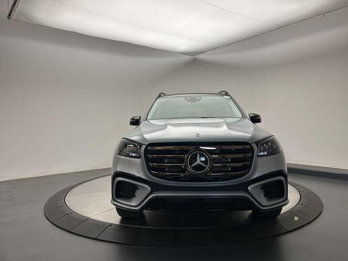 2026 Mercedes-Benz GLS 450 4MATIC