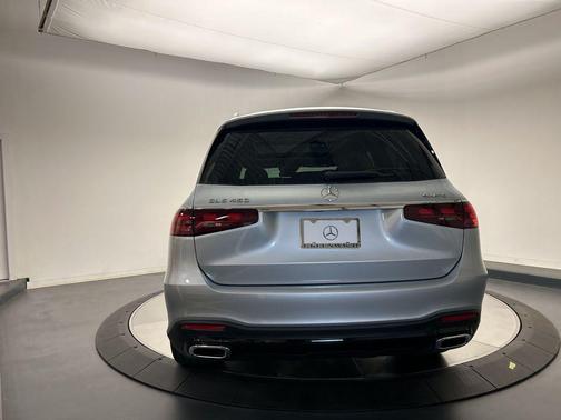 2026 Mercedes-Benz GLS 450 4MATIC