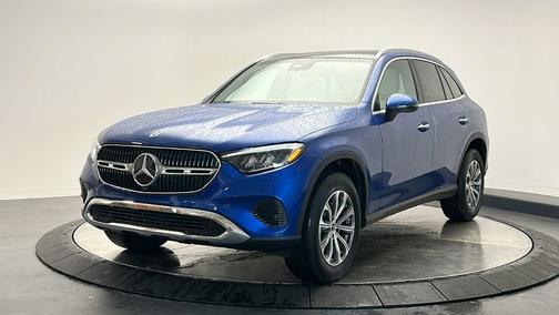 2025 Mercedes-Benz GLC 300