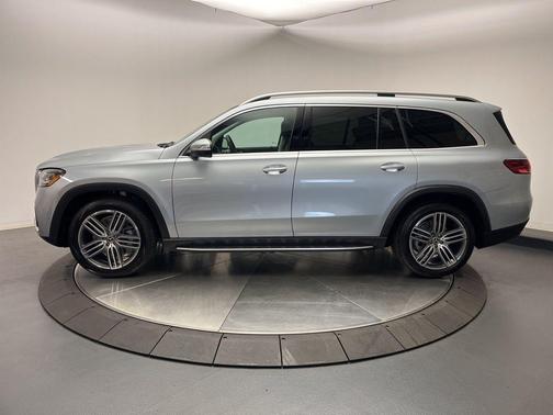 2026 Mercedes-Benz GLS 450 4MATIC