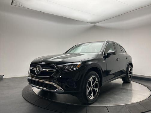 2025 Mercedes-Benz GLC 350e Base