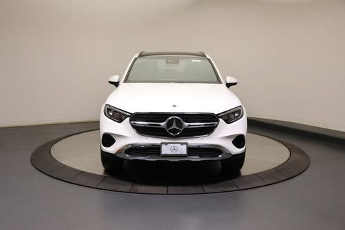 Polar White 2026 Mercedes-Benz GLC 300 4MATIC