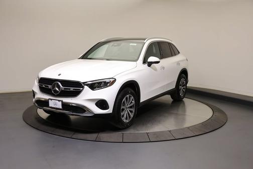 Polar White 2026 Mercedes-Benz GLC 300 4MATIC