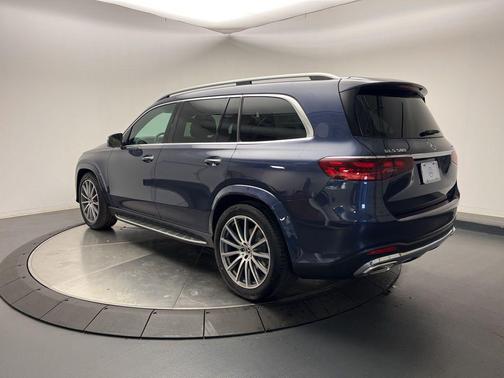 2026 Mercedes-Benz GLS 580 4MATIC