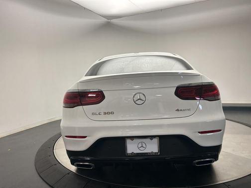 2022 Mercedes-Benz GLC 300 4MATIC Coupe