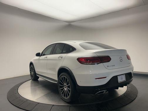 2022 Mercedes-Benz GLC 300 4MATIC Coupe
