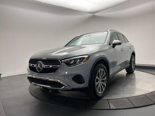 2026 Mercedes-Benz GLC 300 4MATIC