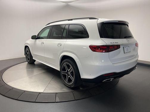 2026 Mercedes-Benz GLS 450 4MATIC