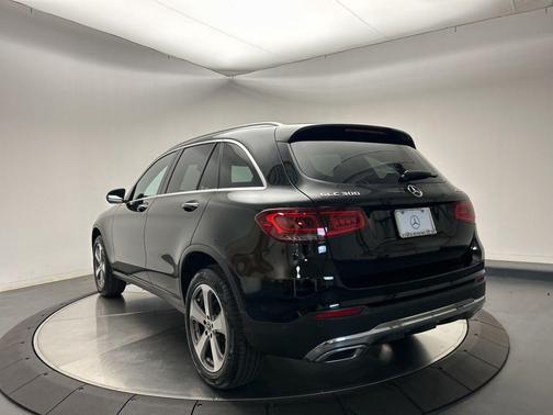 2022 Mercedes-Benz GLC 300 4MATIC