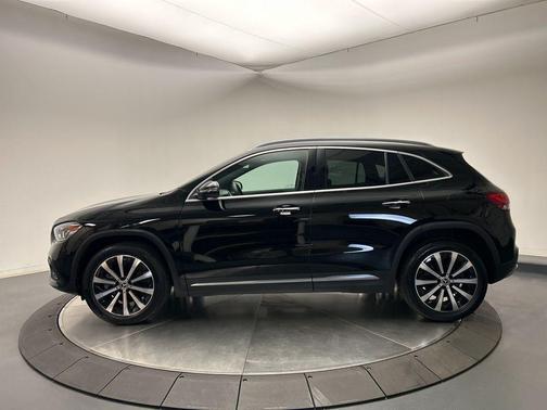 2021 Mercedes-Benz GLA 250 Base 4MATIC