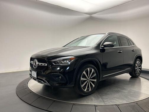 2021 Mercedes-Benz GLA 250 Base 4MATIC