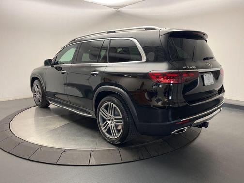 2026 Mercedes-Benz GLS 450 4MATIC