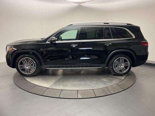 2026 Mercedes-Benz GLS 450 4MATIC