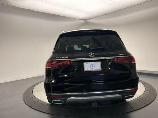 2023 Mercedes-Benz GLS 450 4MATIC