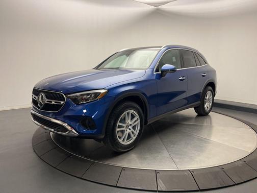 2026 Mercedes-Benz GLC 300 4MATIC