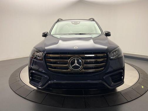 2026 Mercedes-Benz GLS 450 4MATIC