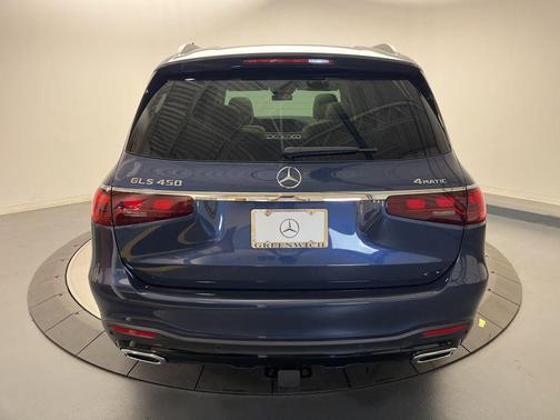 2026 Mercedes-Benz GLS 450 4MATIC