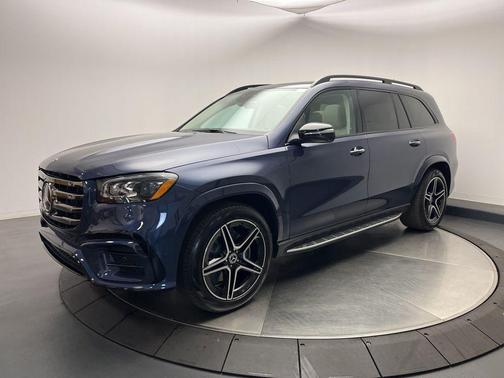 2026 Mercedes-Benz GLS 450 4MATIC