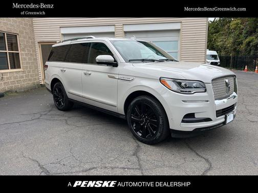 2023 Lincoln Navigator Reserve