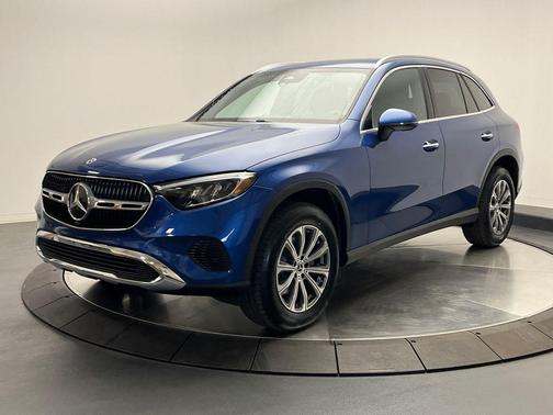 2025 Mercedes-Benz GLC 300 4MATIC