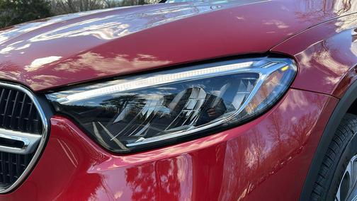 2025 Mercedes-Benz GLC 300 4MATIC