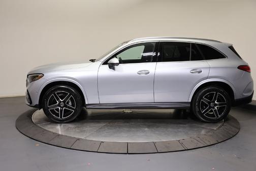 Cirrus Silver Metallic 2026 Mercedes-Benz GLC 300 4MATIC